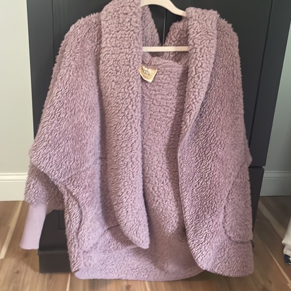 Purple jacket - Picture 2 of 2